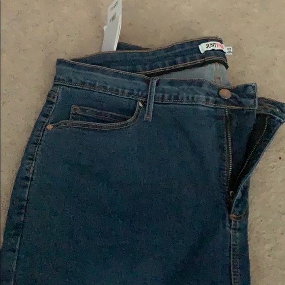 Blue jeans, size 20 - Picture 3 of 3